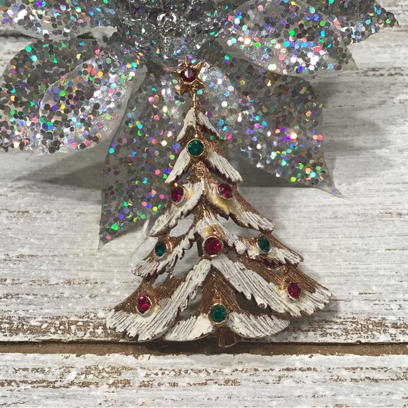 Christmas Tree Pin - Picture 4 of 5